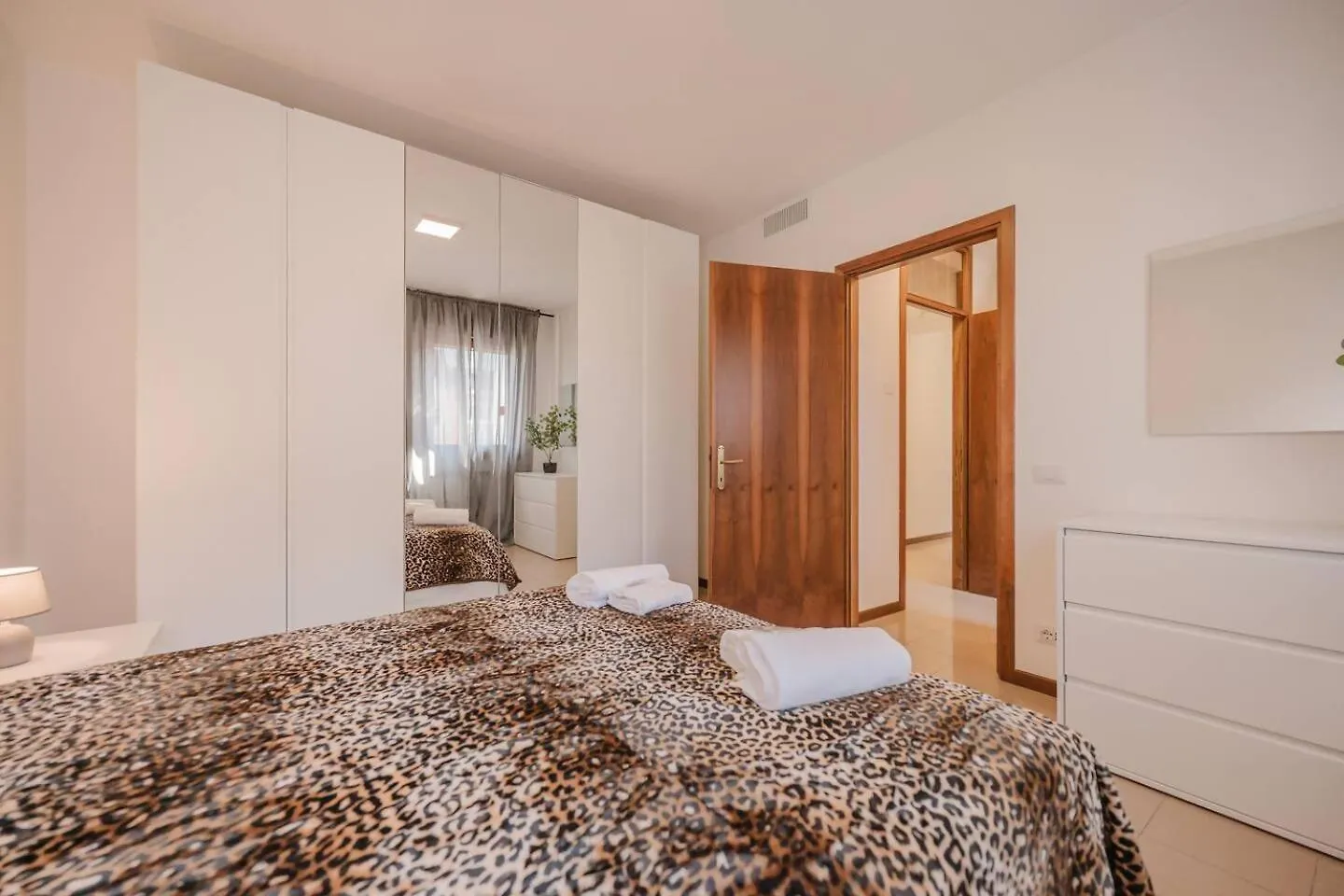 Unico Apartment 8 Alloggio A 700Mt Dalla Stazione Venice