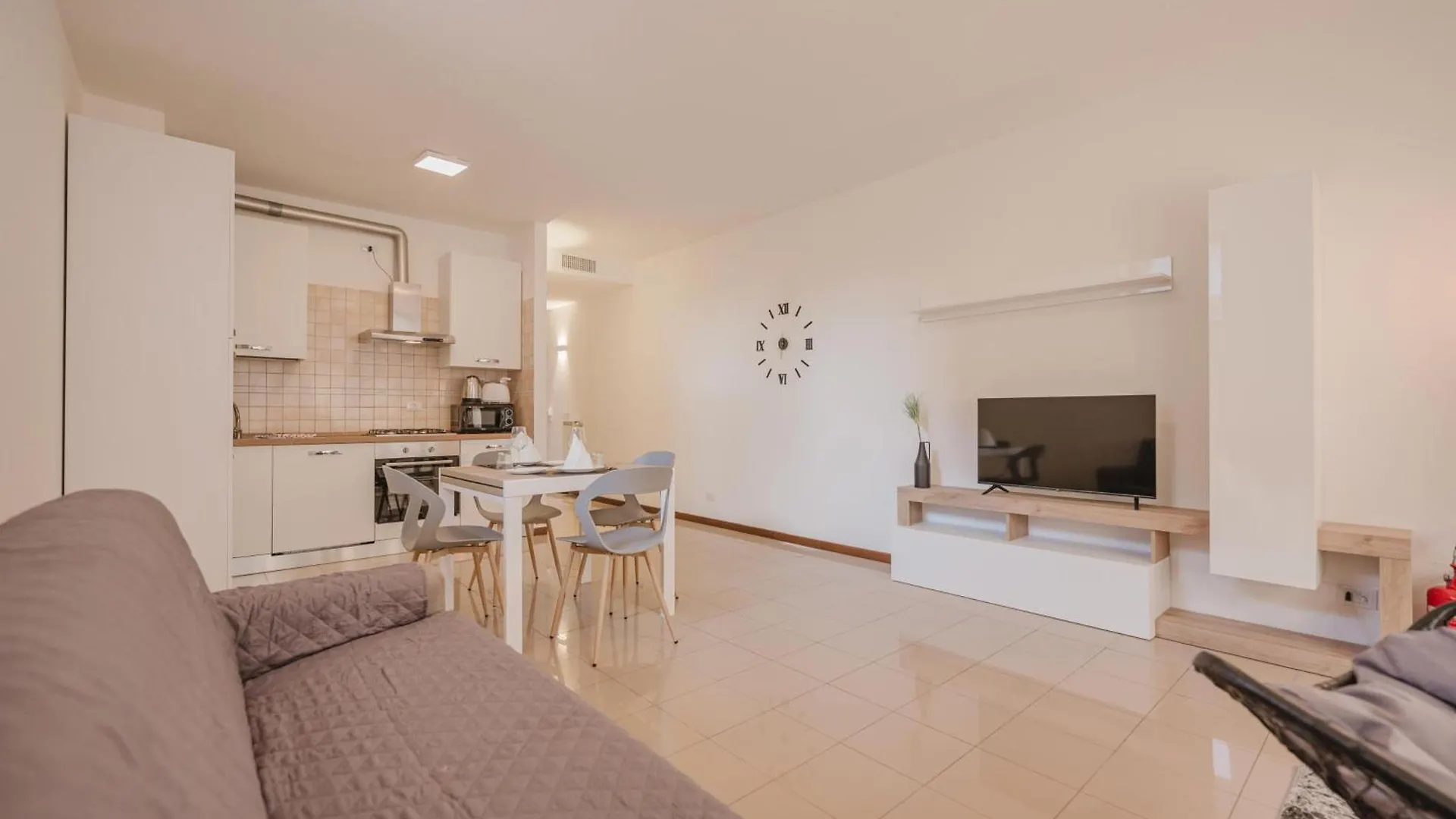 Unico Apartment 8 Alloggio A 700Mt Dalla Stazione Venice
