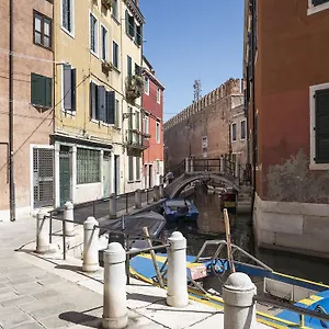 Romantic Lagoon - Canal View Appartamento